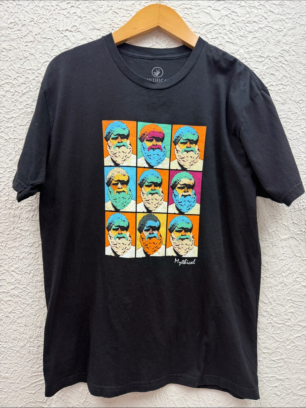 "Cotton Candy Randy Warhol Tee" 
LG  Colorful Pop art